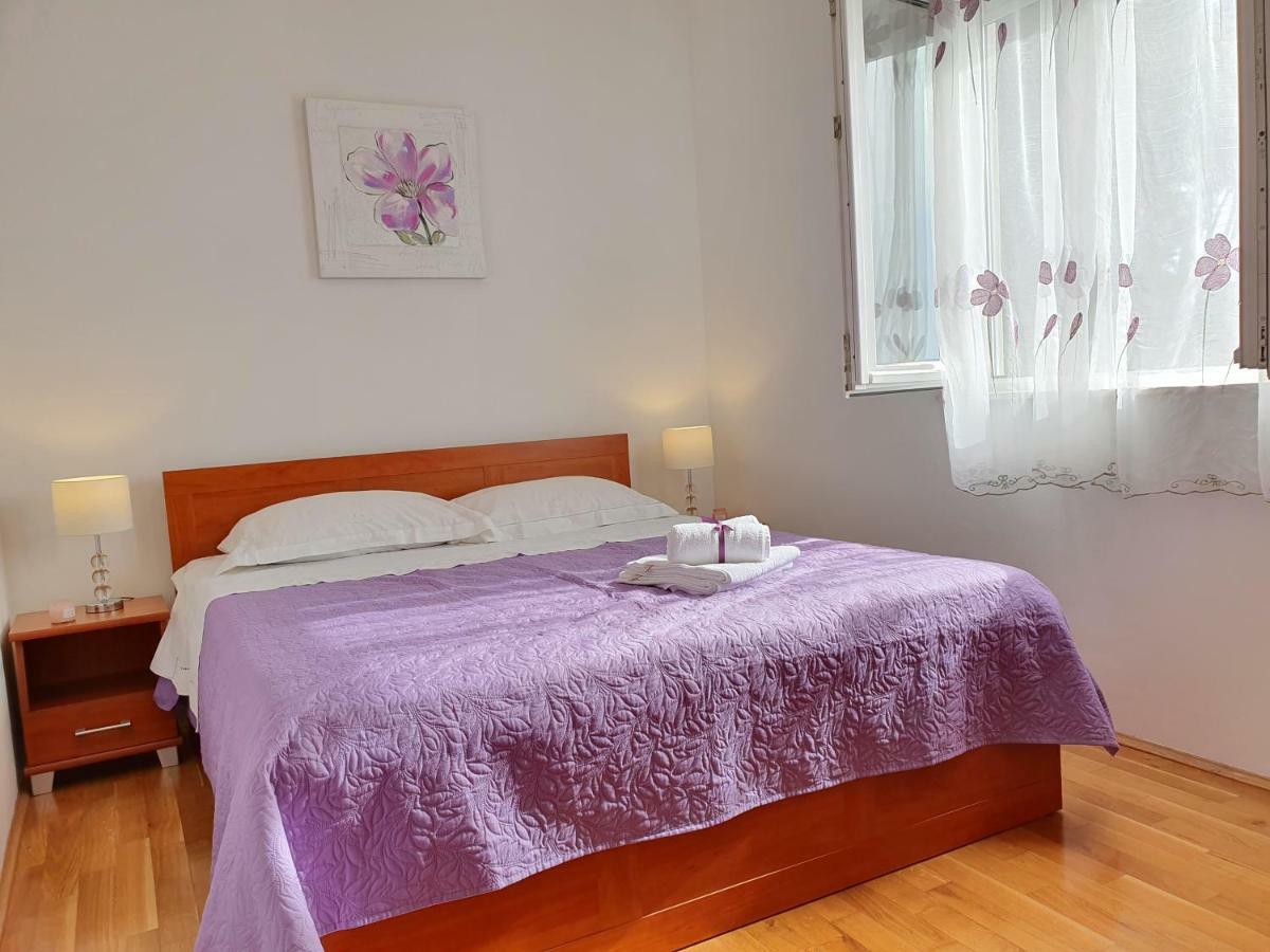 Apartment Tihana Trogir Exterior foto