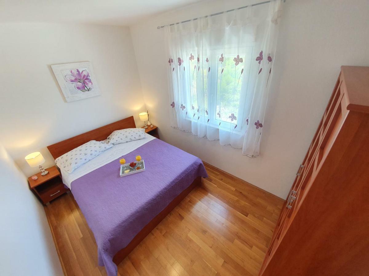 Apartment Tihana Trogir Exterior foto